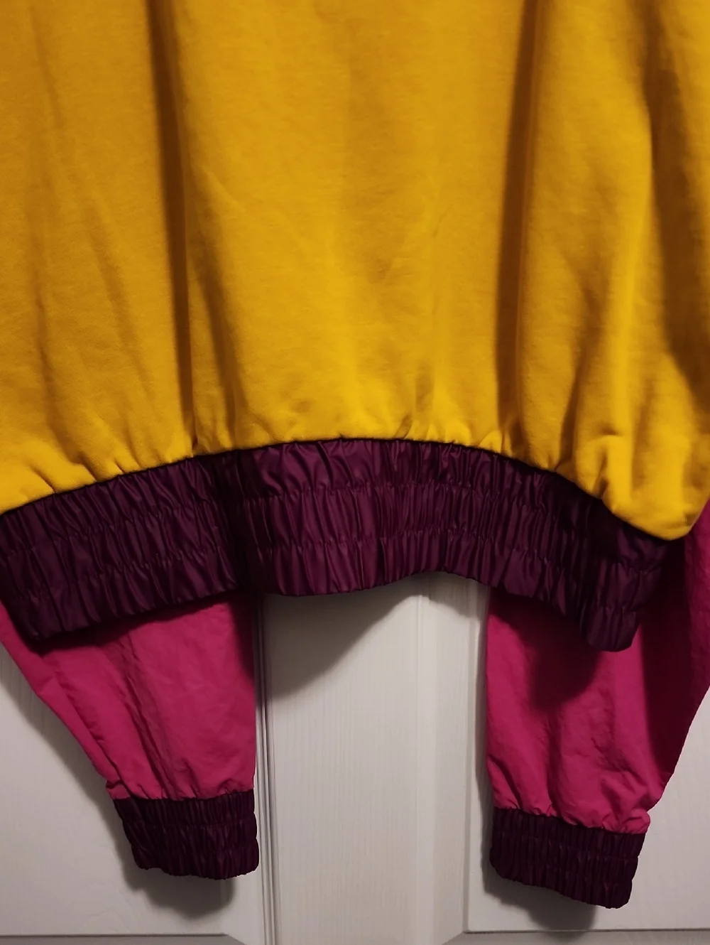 Nike Retro Yellow Pink & Sangria Colorblock Cropped Pullover Size S